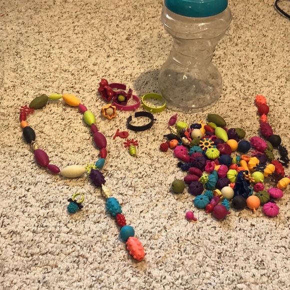 B. toys Pop Arty Jewelry making kit - Picture 1 of 5